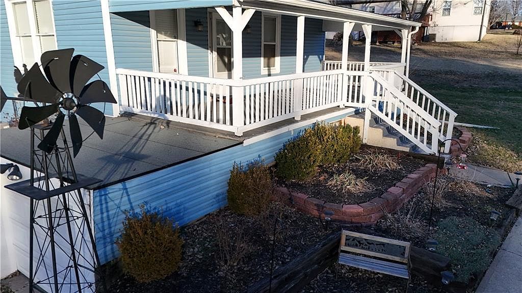 36 Logan St Leavenworth, KS 66048 - Thumbnail 5