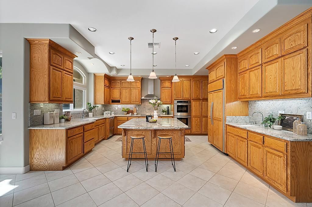 1772 Park Oak Dr Roseville, CA 95661 - Thumbnail 5