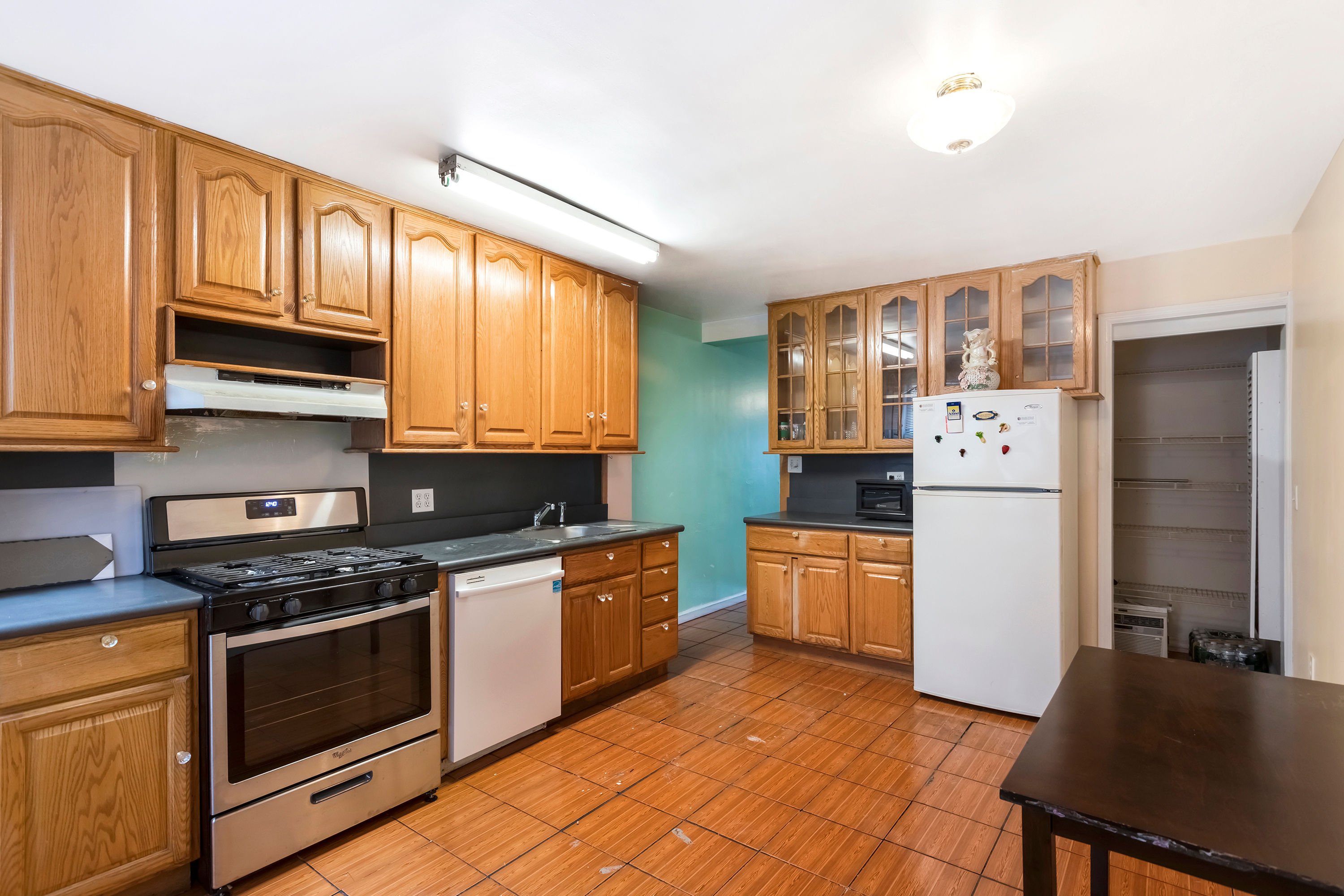 155 West End Avenue, Brooklyn, NY, USA, 11235 - Thumbnail 5