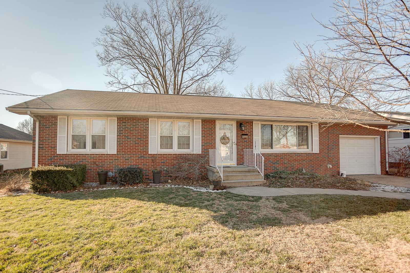 845 N Plum, Breese, IL, 62230 - Thumbnail 2