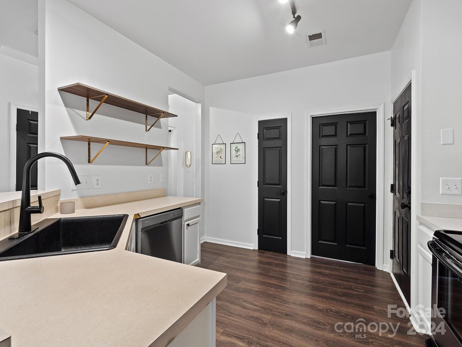 216 Devon Forest Dr Mooresville, NC 28115 - Thumbnail 5