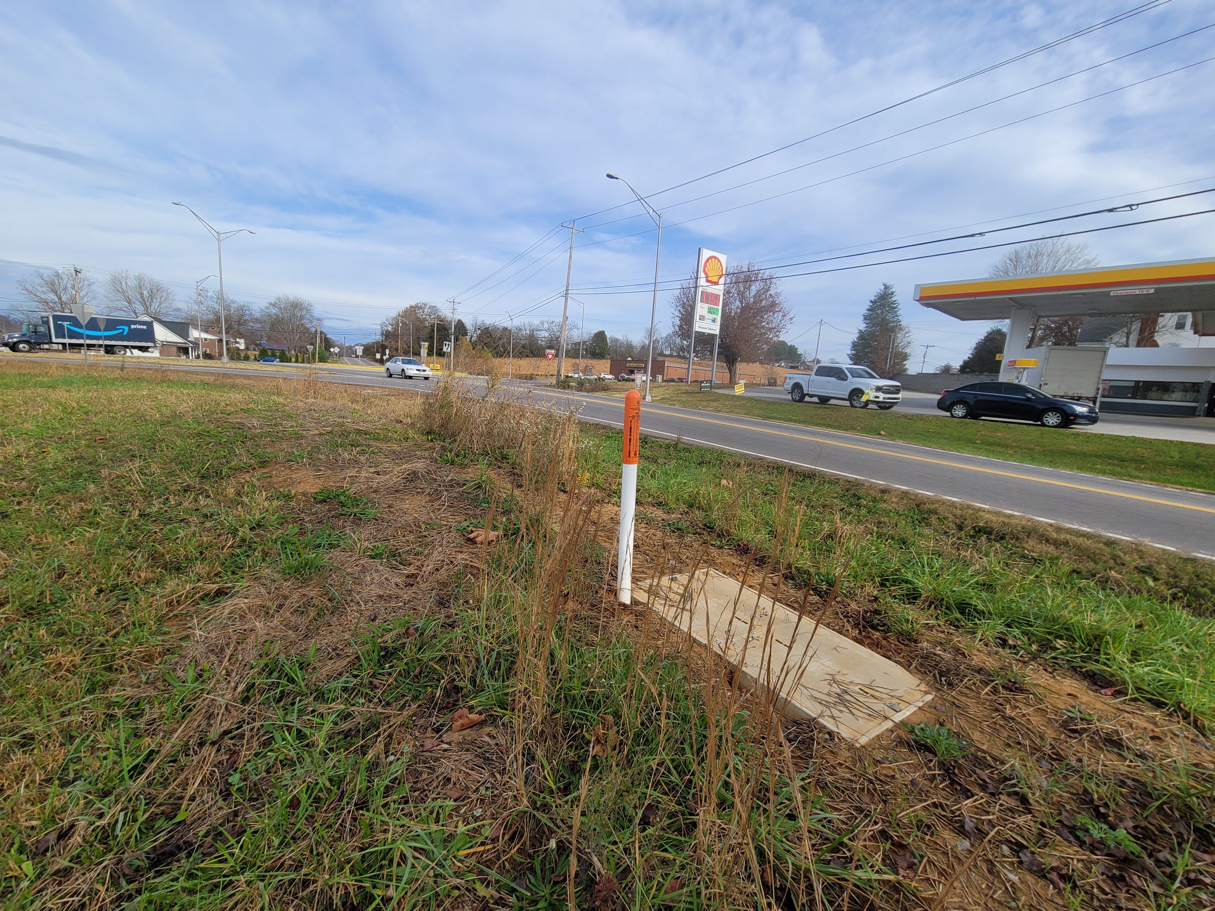 2727 Louisville Road, Maryville, TN, USA, 37801 - Thumbnail 2