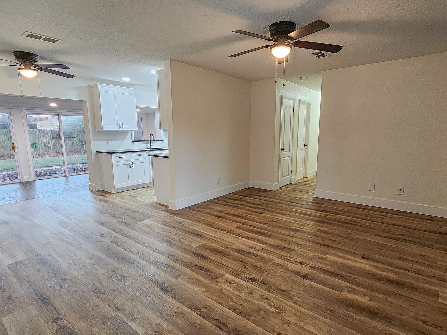 230 Lee Dr Mary Esther, FL 32569 - Thumbnail 5