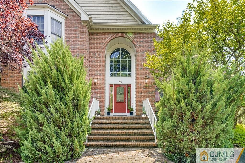 35 Old Mill Rd Marlboro, NJ 07746 - Thumbnail 5