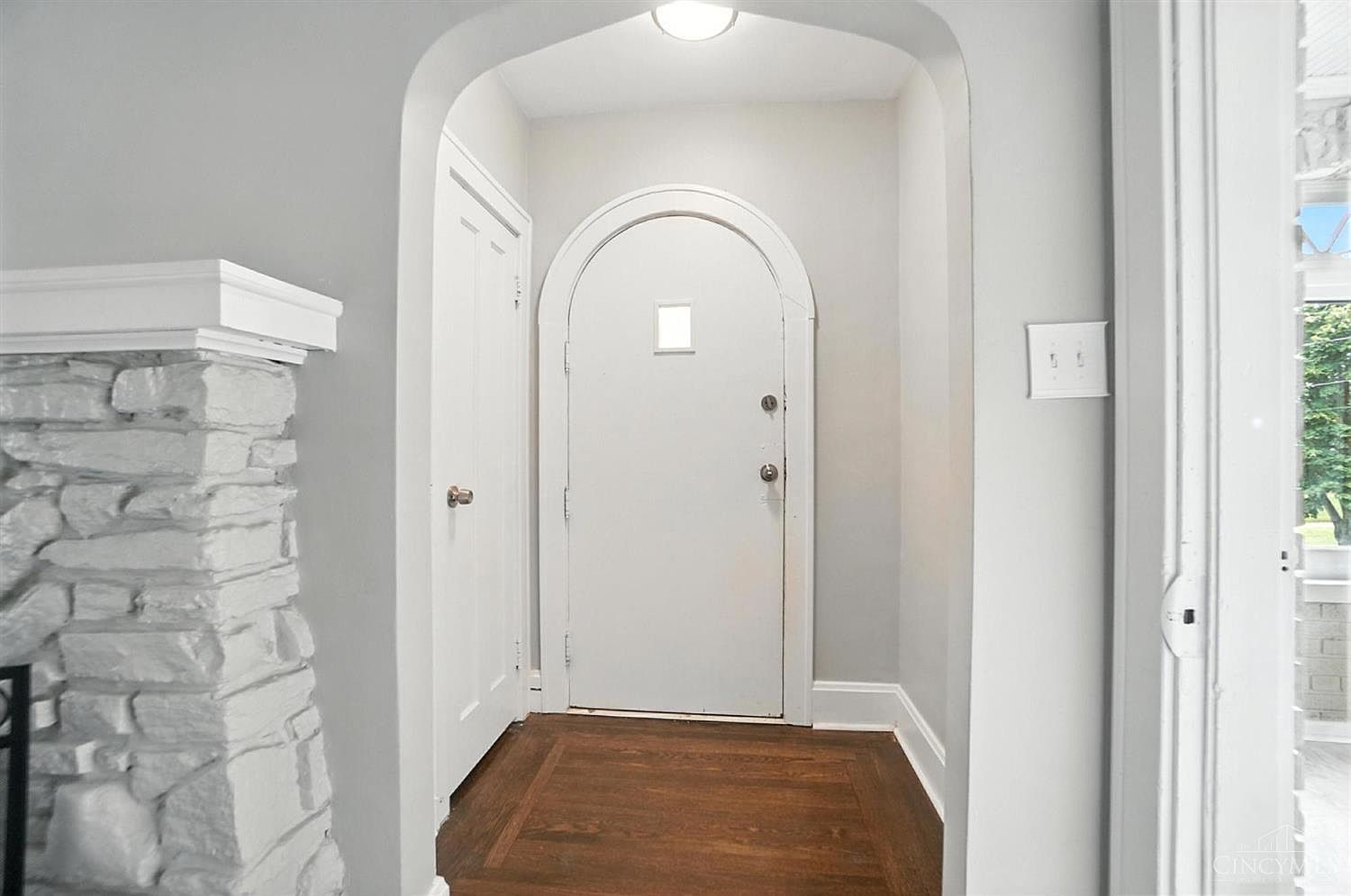 3345 Meyer Pl Cincinnati, OH 45211 - Thumbnail 5