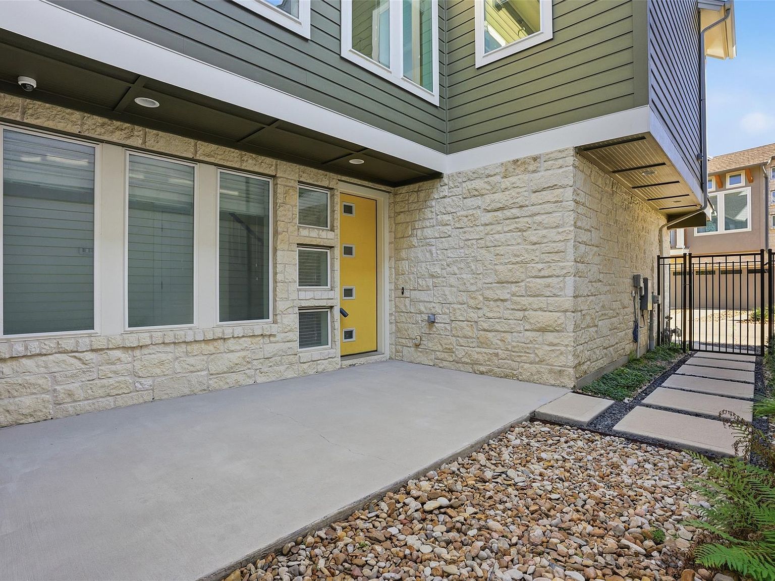 12604 Red Sparrow St #14 Austin, TX 78729 - Thumbnail 5