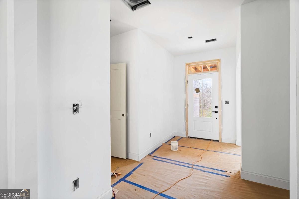 6144 Cardinal Dr Gainesville, GA 30506 - Thumbnail 5