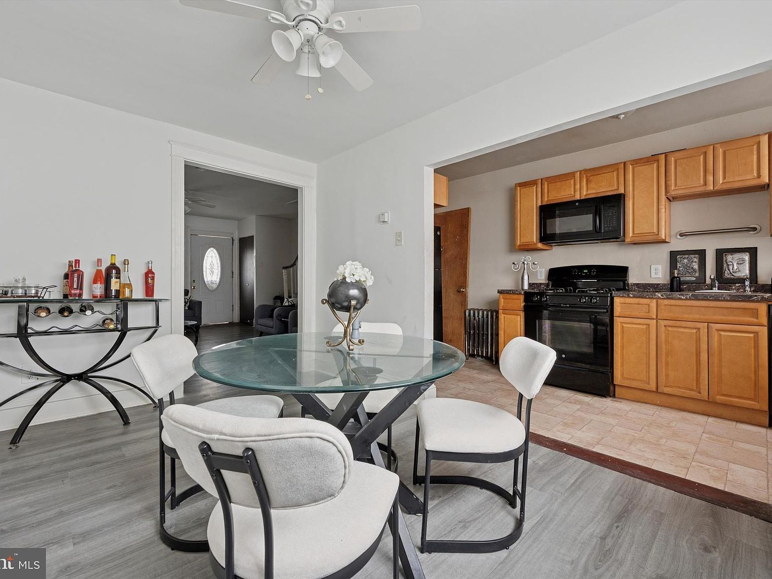 219 Laurel Rd Sharon Hill, PA 19079 - Thumbnail 5