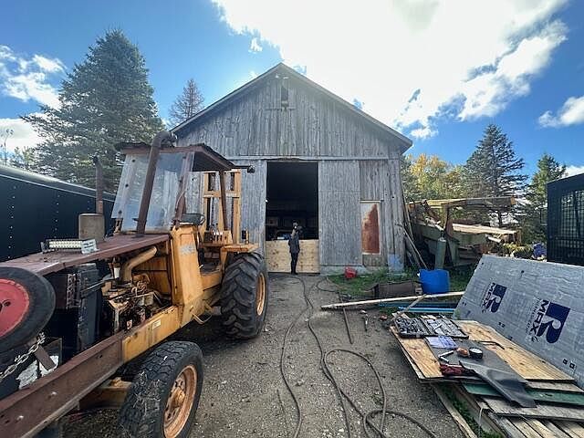 1682 Sherman Rd Jackson, WI 53037 - Thumbnail 5