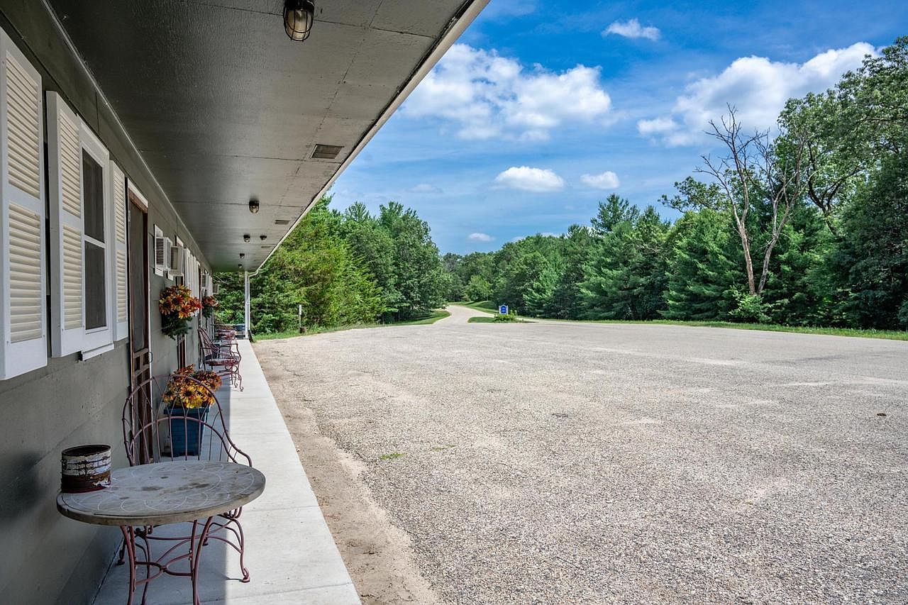 1868 & 1870 Duck Creek Dr Friendship, WI 53934 - Thumbnail 5