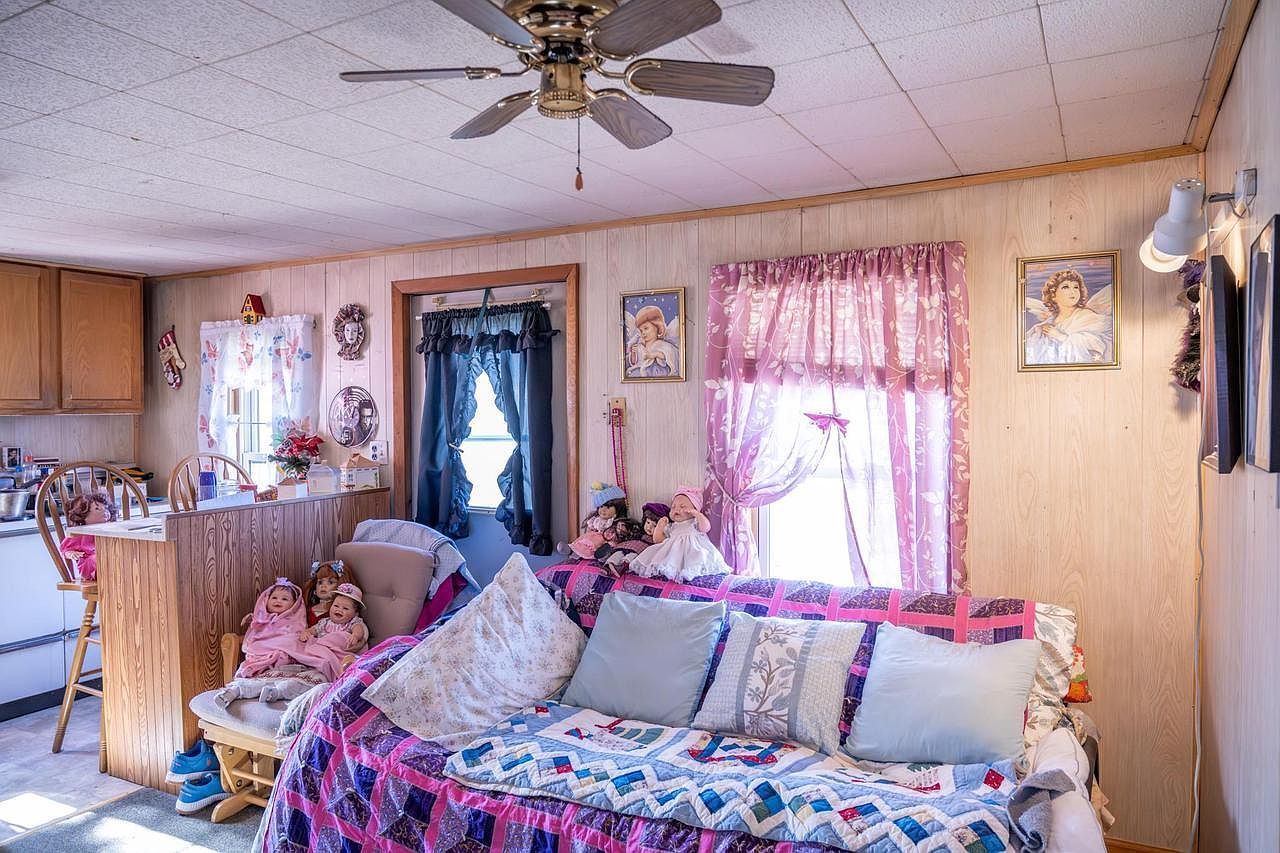 702 Academy St Elroy, WI 53929 - Thumbnail 5