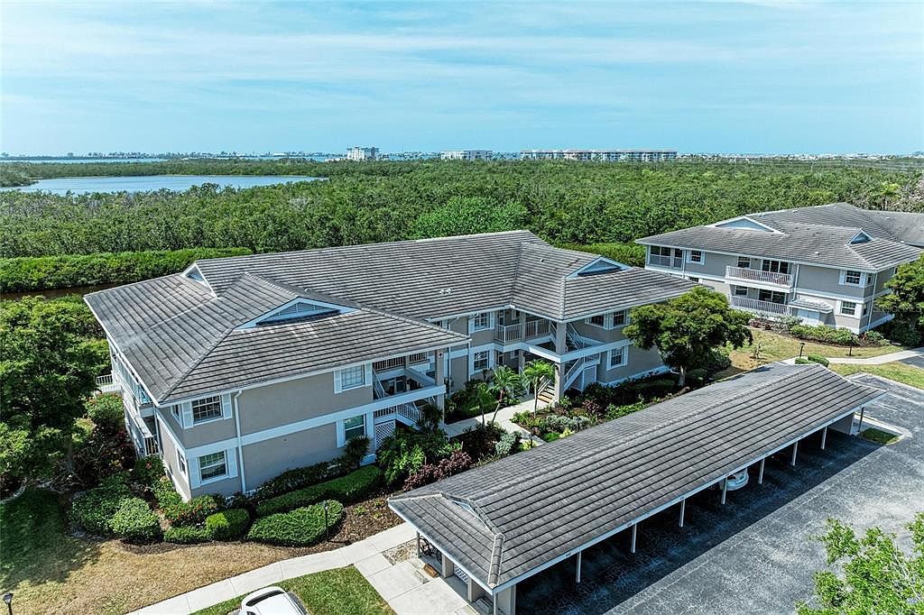 628 Estuary Dr Bradenton, FL 34209 - Thumbnail 5