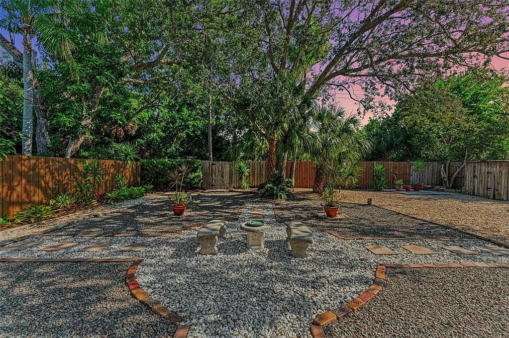 401 27th St W Bradenton, FL 34205 - Thumbnail 5