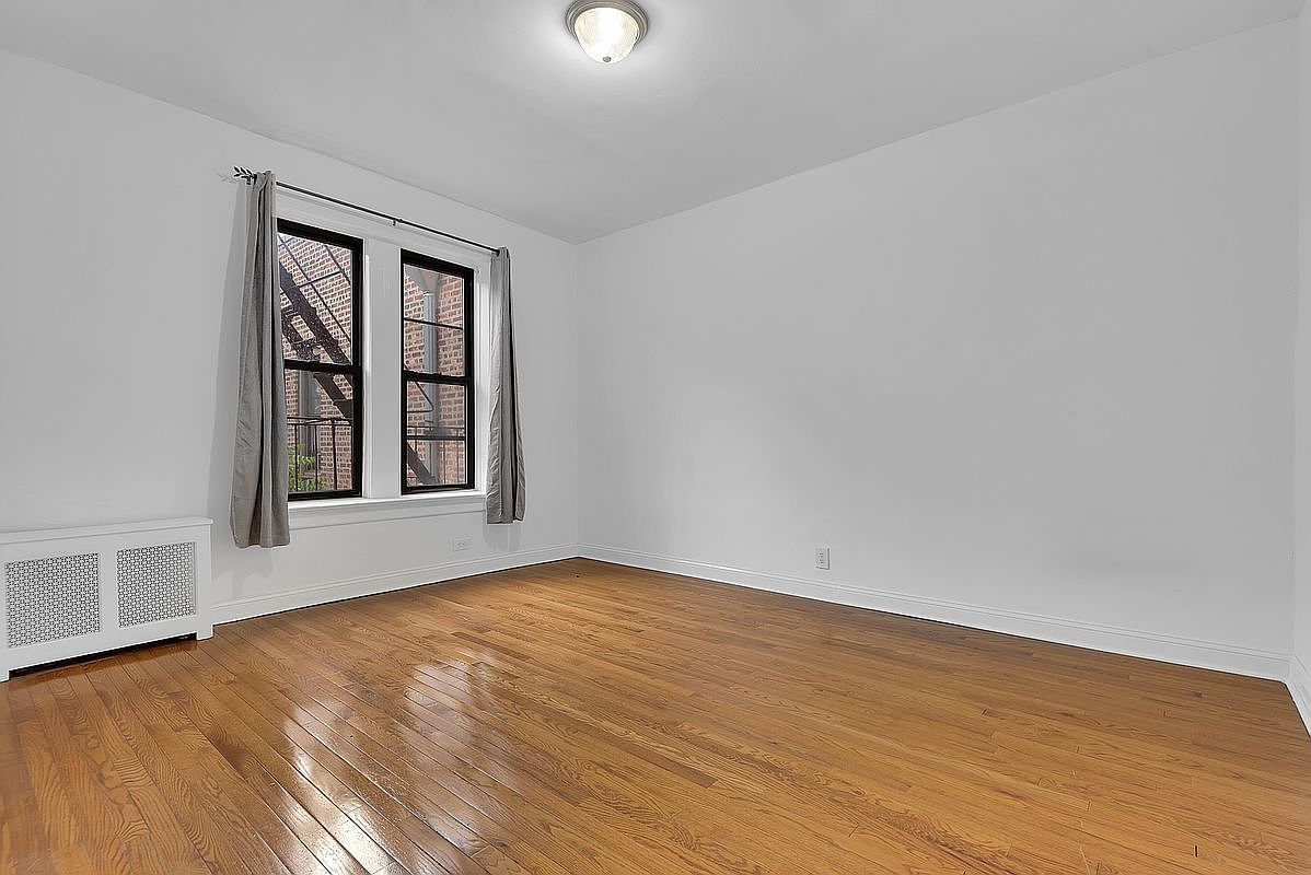 918 E 14th St #F3 Brooklyn, NY 11230 - Thumbnail 5