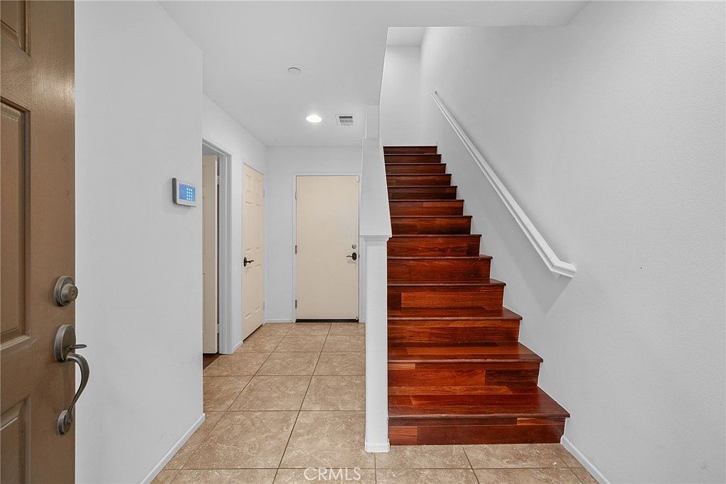 12576 Cipriano Ln Mira Loma, CA 91752 - Thumbnail 5