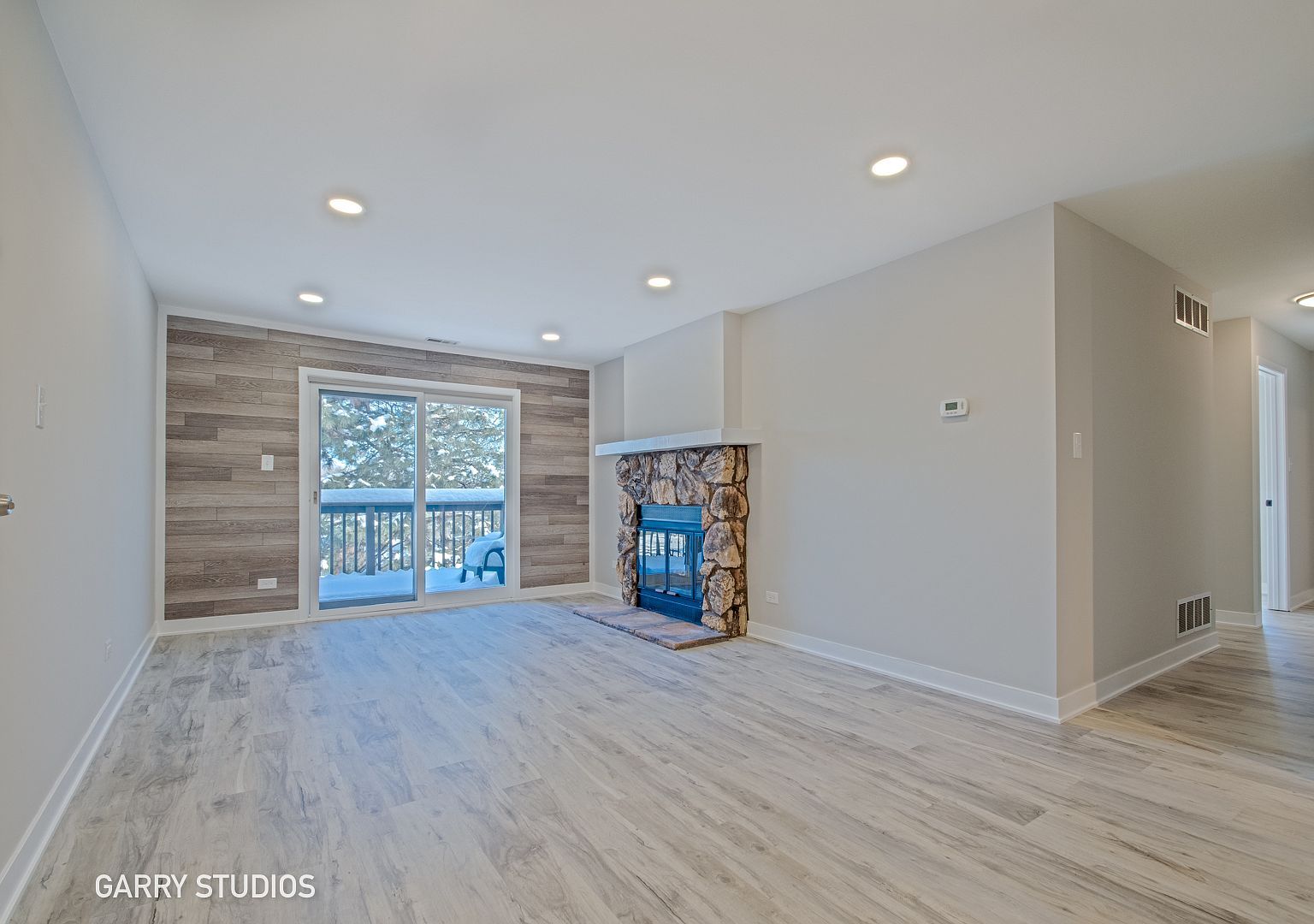 1460 Stonebridge Cir APT G9 Wheaton, IL 60189 - Thumbnail 5