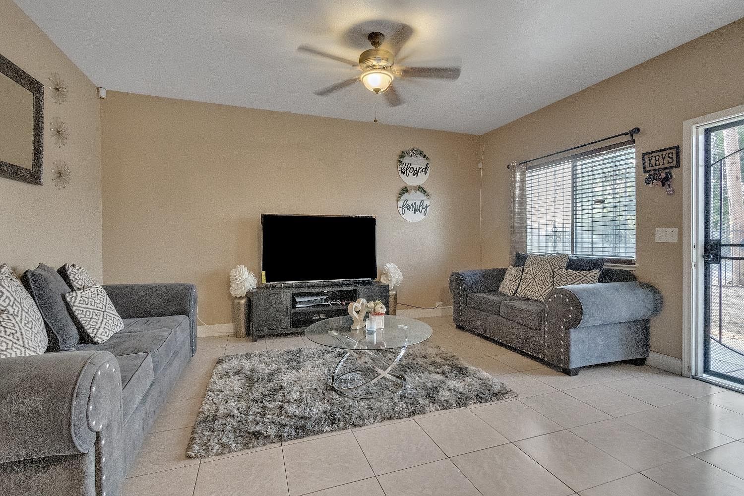 2484 Francis St Stockton, CA 95205 - Thumbnail 5