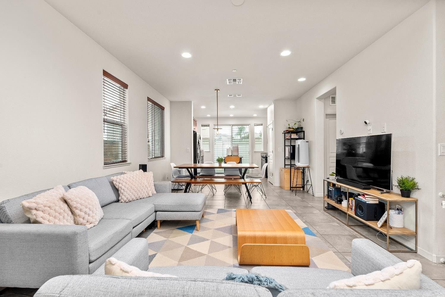 3251 Milton Jenson Way Tracy, CA 95377 - Thumbnail 5