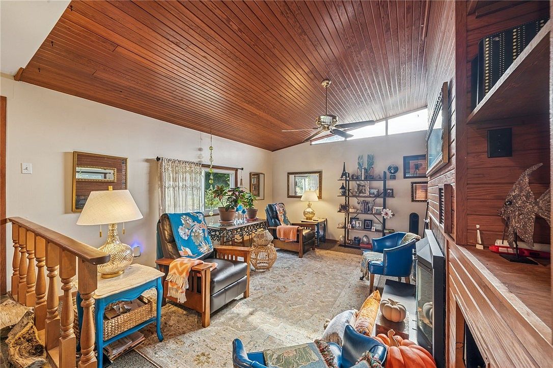 117 Temona Dr Pittsburgh, PA 15236 - Thumbnail 5