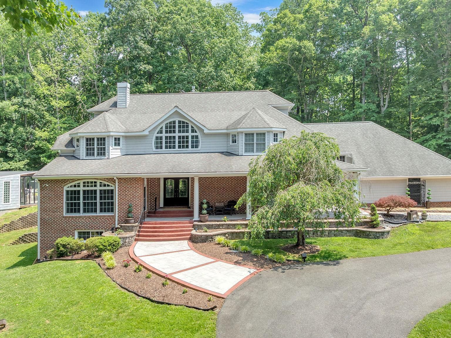 2850 Dunleigh Dr Dunkirk, MD 20754 - Thumbnail 5