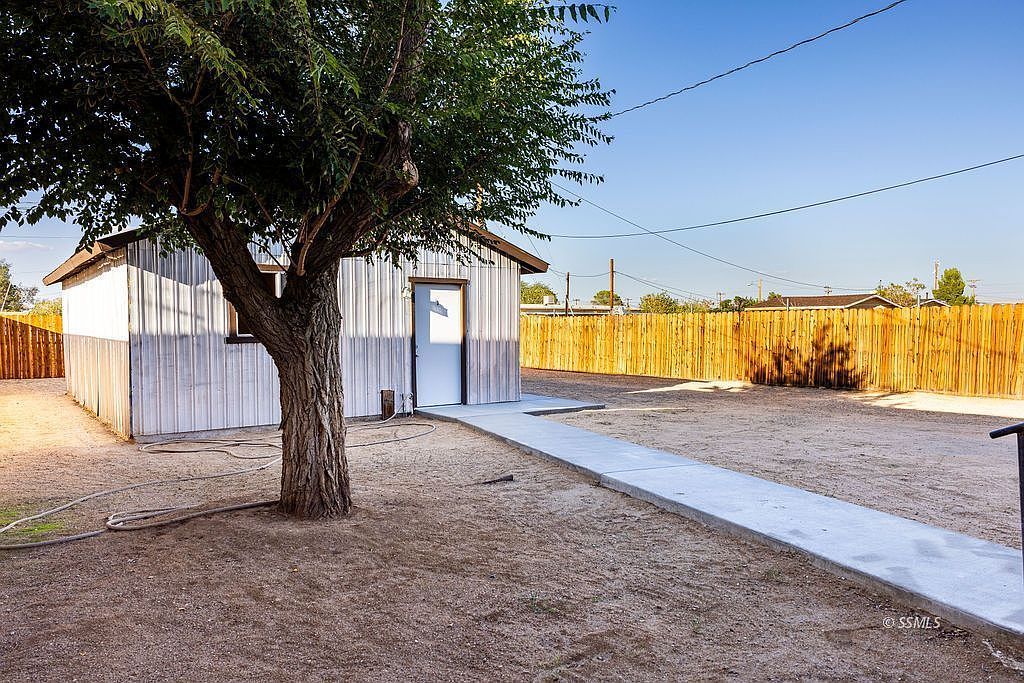 6618 Inyokern Rd Inyokern, CA 93527 - Thumbnail 5