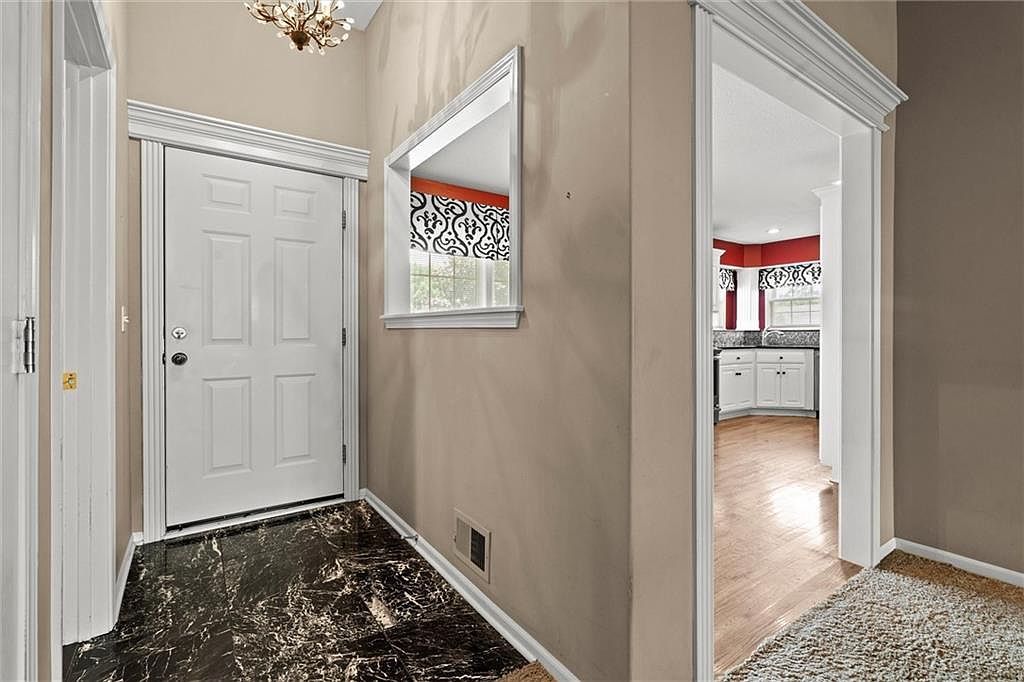 1002 W Howard Pl Louisburg, KS 66053 - Thumbnail 5