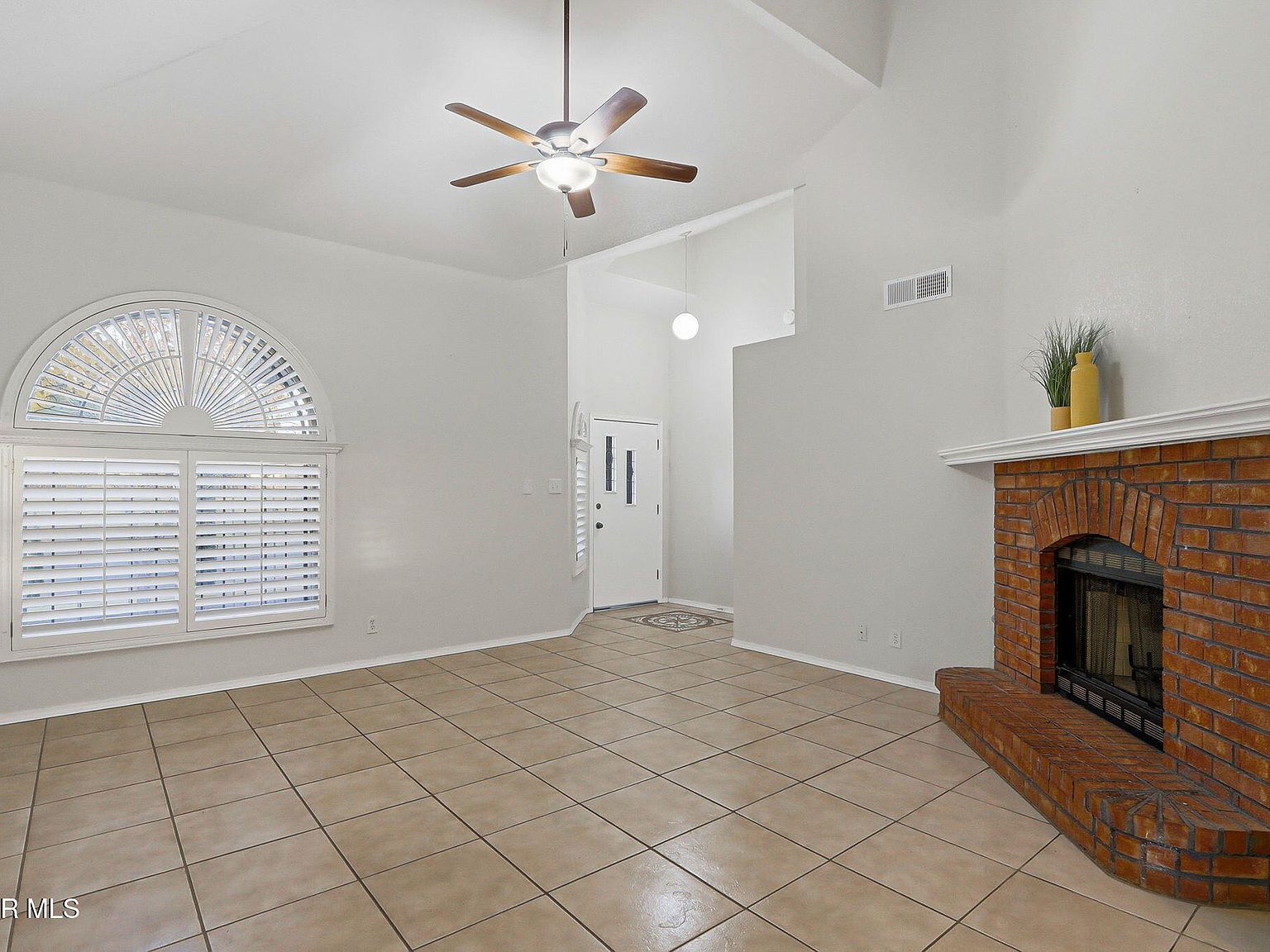 1425 John Phelan Dr El Paso, TX 79936 - Thumbnail 5