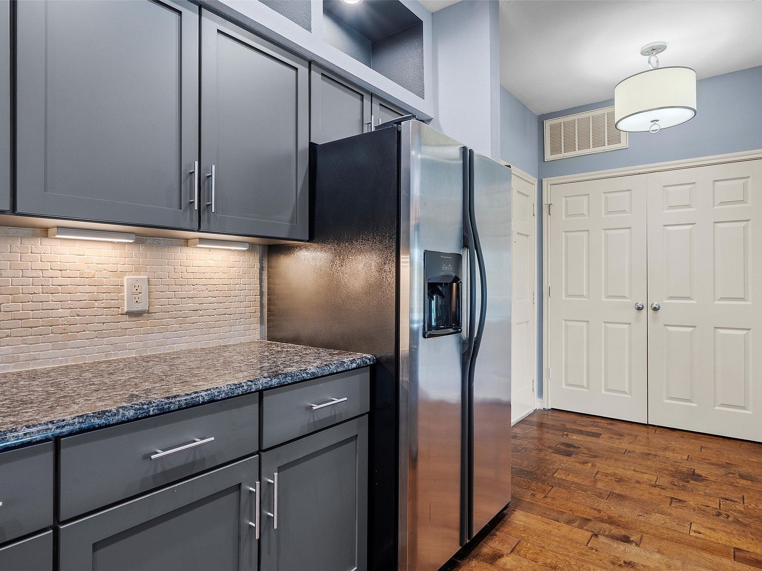 3102 Kings Rd APT 3306 Dallas, TX 75219 - Thumbnail 5