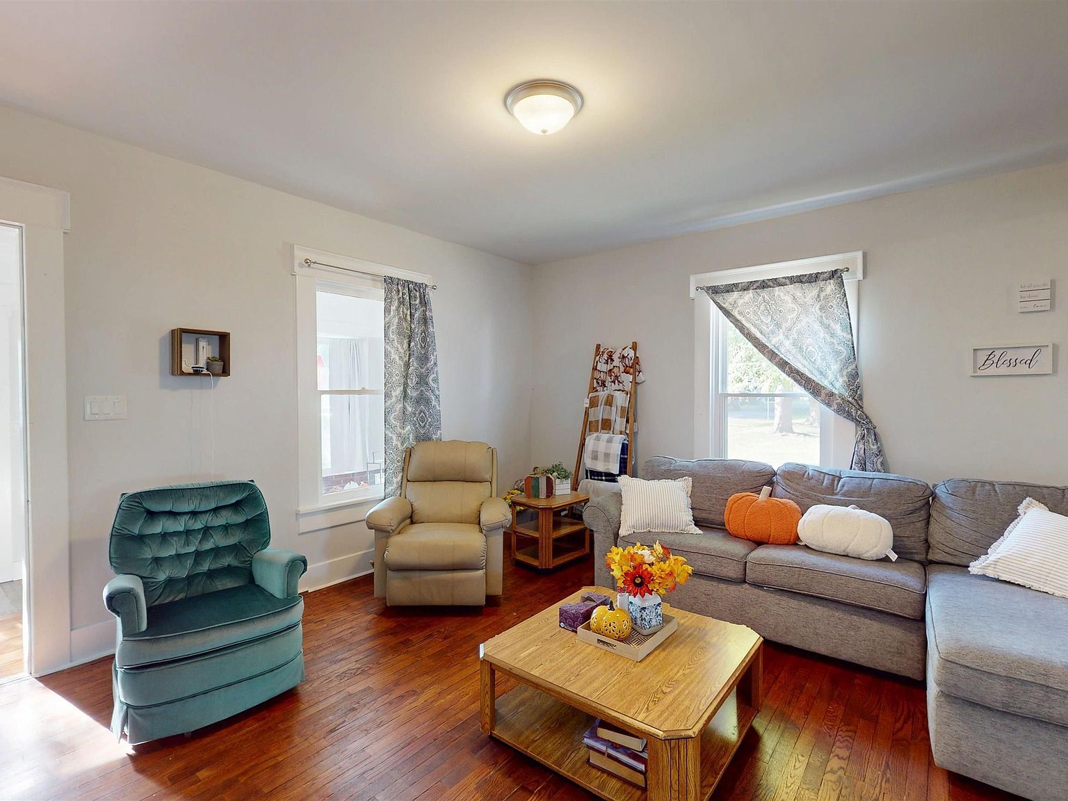 218 N Greenberry St Sweetser, IN 46987 - Thumbnail 5