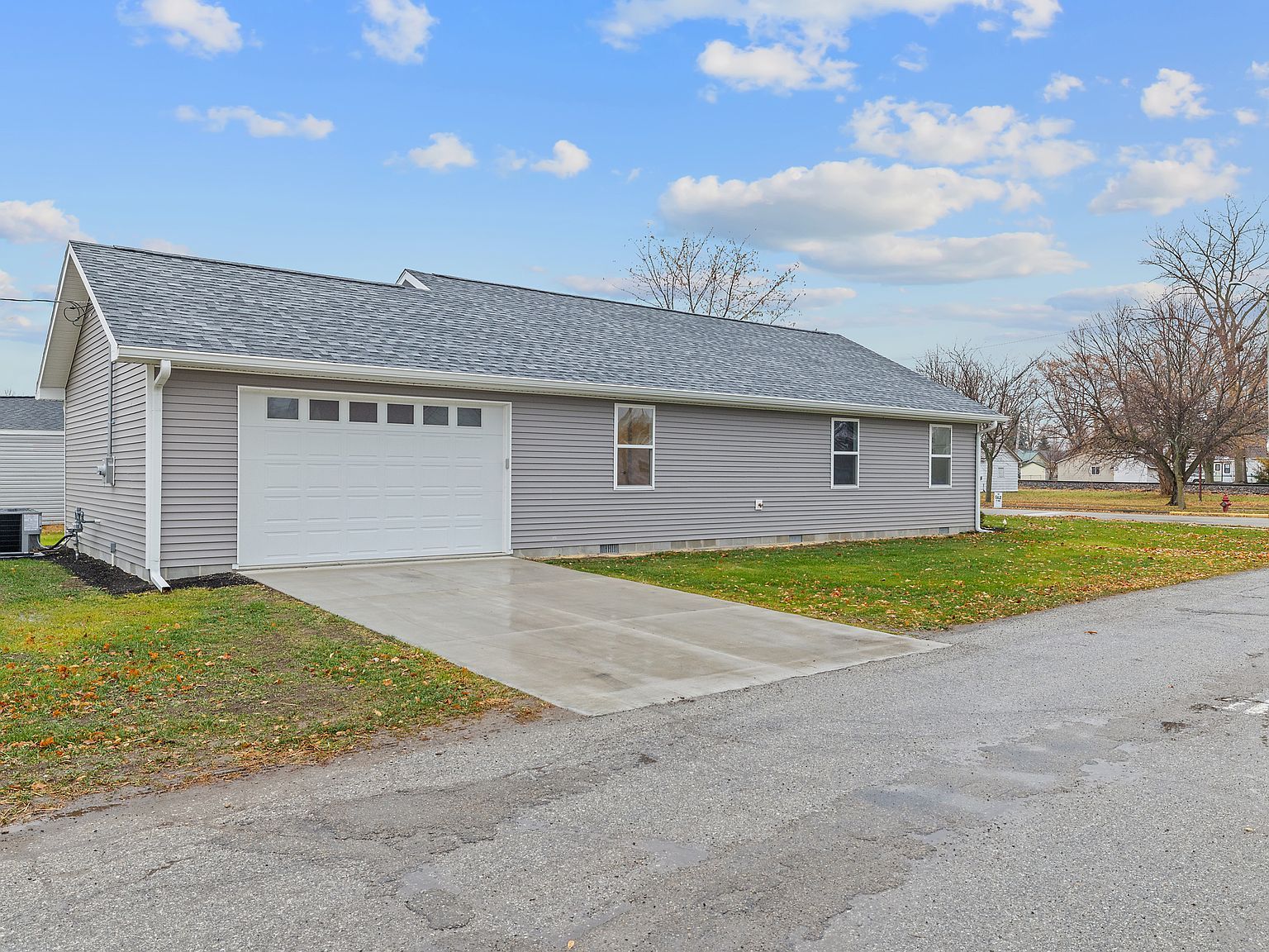 1002 N Harrison St Alexandria, IN 46001 - Thumbnail 5