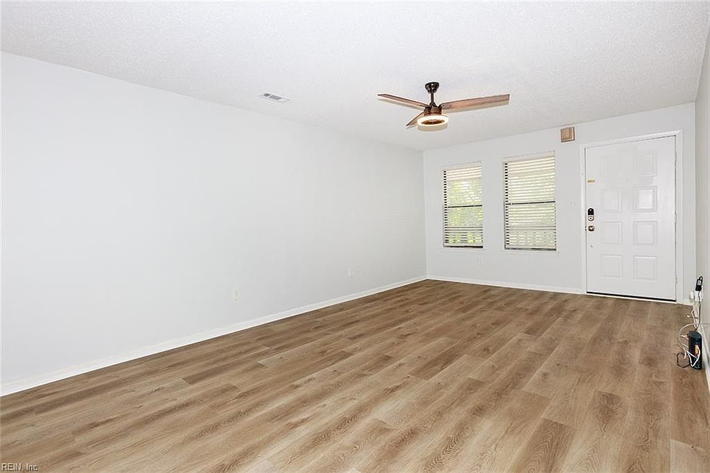 8582 Chesapeake Blvd UNIT 306 Norfolk, VA 23503 - Thumbnail 5