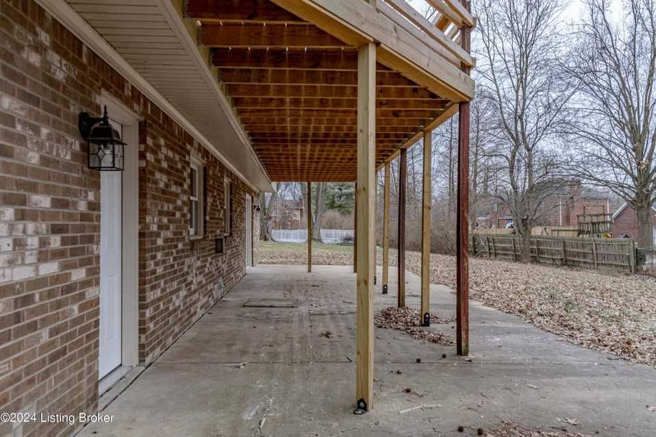 7200 Ben Franklin Court, Louisville, KY, USA, 40214 - Thumbnail 5