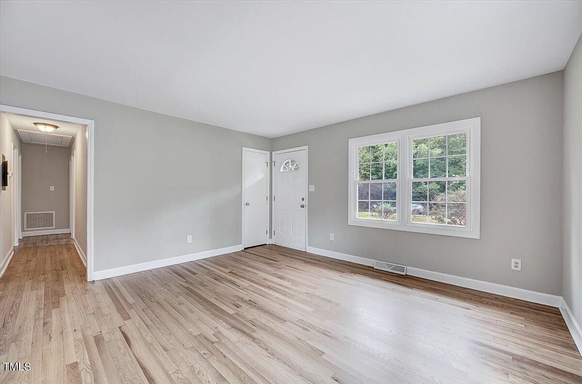 592 Perdues Rd Louisburg, NC 27549 - Thumbnail 5