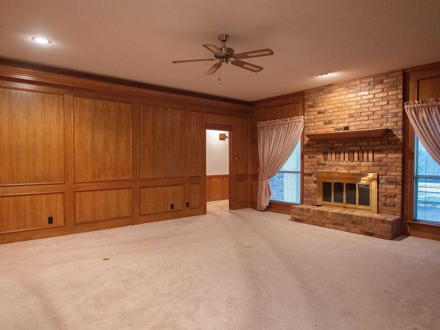 5900 Stoneleigh Dr Tyler, TX 75703 - Thumbnail 5