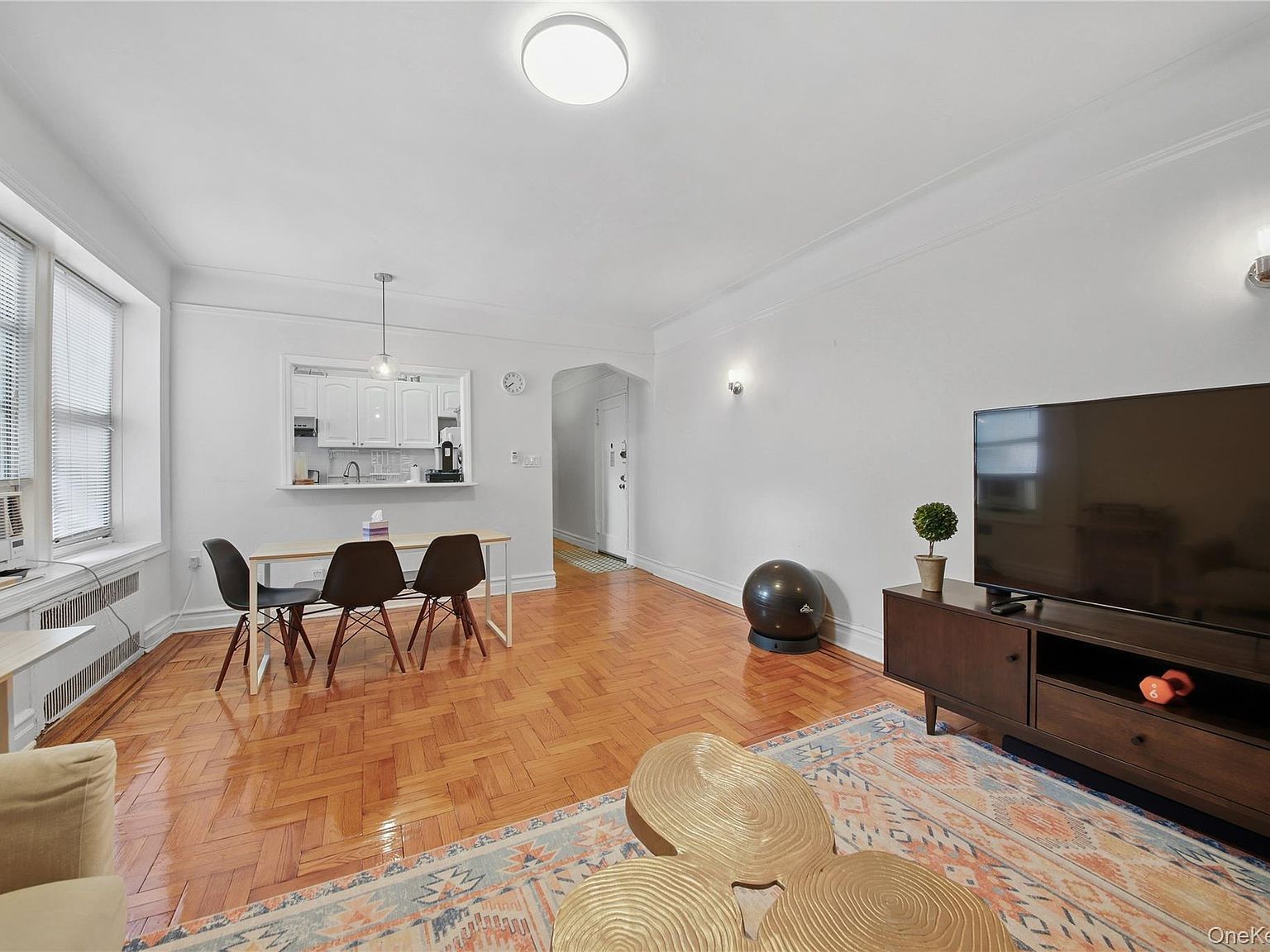 35-05 72nd St APT 3G Queens, NY 11372 - Thumbnail 5