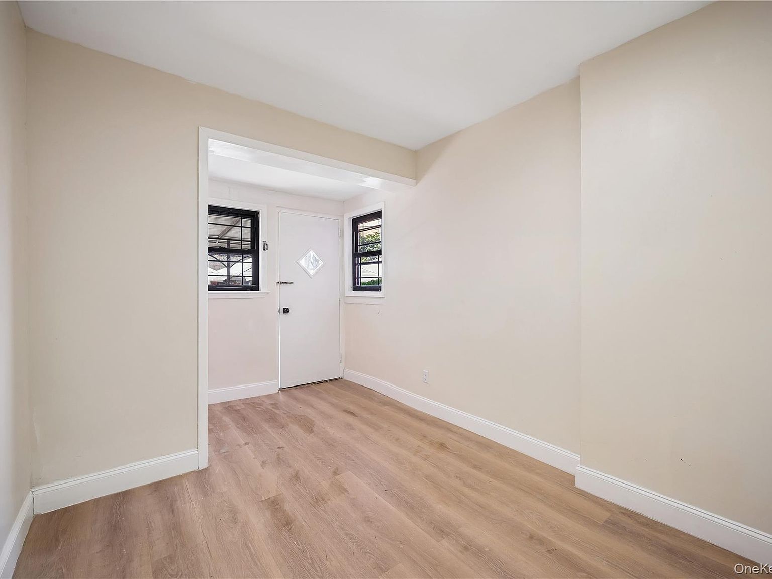 3250 87th St East Elmhurst, NY 11369 - Thumbnail 5