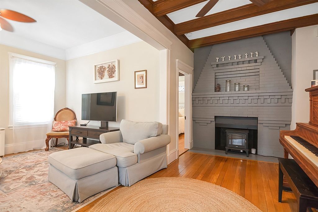 2 Peirce Rd Lynn, MA 01902 - Thumbnail 5