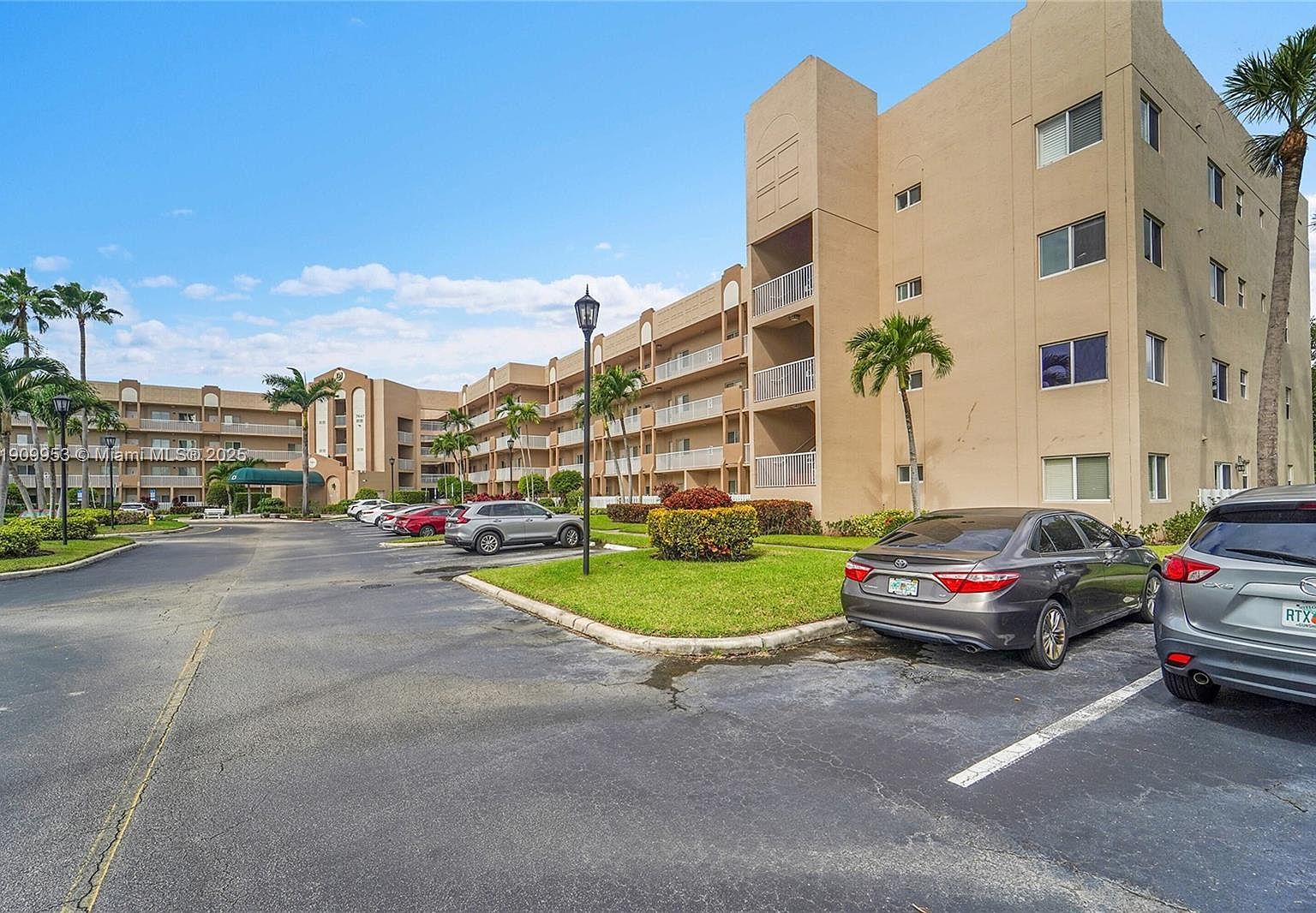 7647 Southampton Ter APT 403 Tamarac, FL 33321 - Thumbnail 5