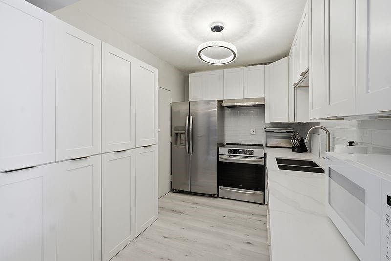 1950 S Ocean Dr SUITE 2M Hallandale Beach, FL 33009 - Thumbnail 5