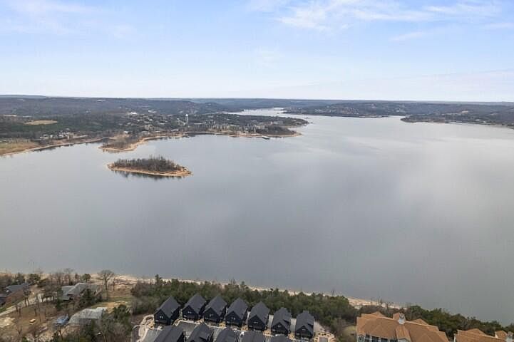 167 Poolside Pass #26 Hollister, MO 65672 - Thumbnail 5