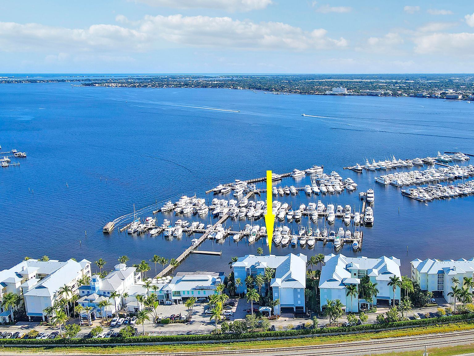 875 Flagler Ave APT 401 Stuart, FL 34994 - Thumbnail 5