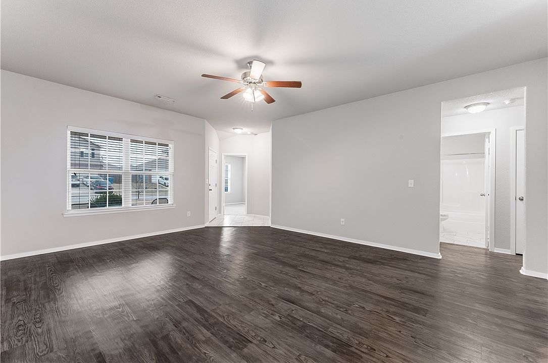 802 SW Green World St Bentonville, AR 72712 - Thumbnail 5