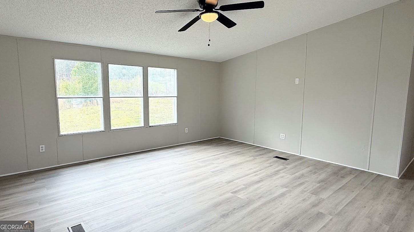 410 Crystal Dr Carrollton, GA 30116 - Thumbnail 5