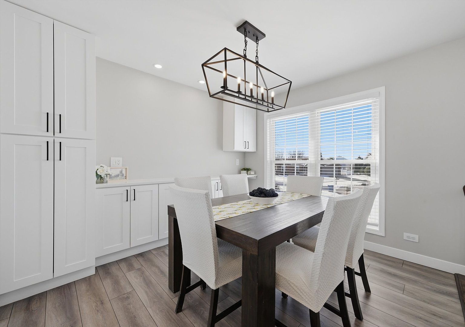 396 Nantucket Ct Bartlett, IL 60103 - Thumbnail 5