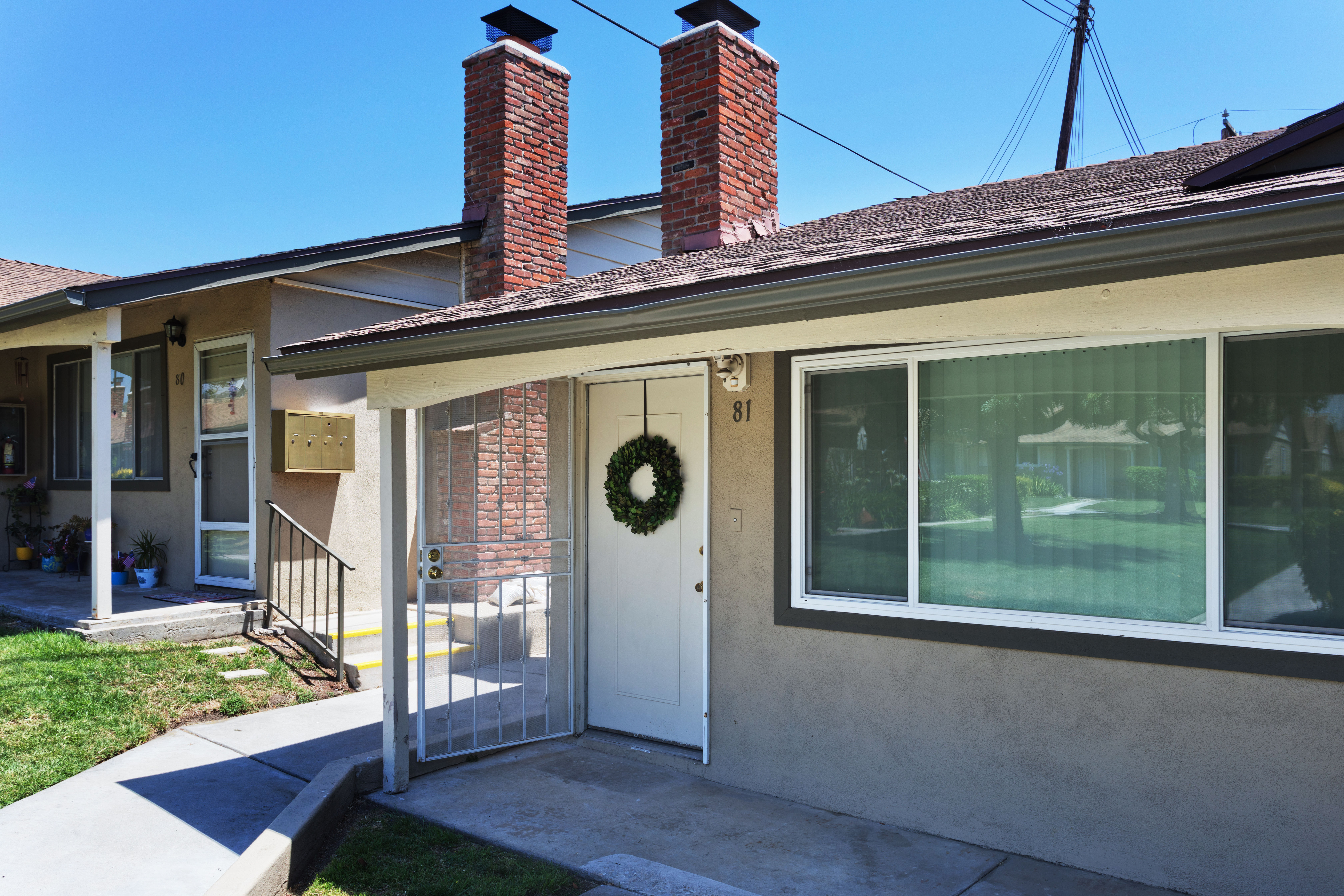 2295 North Tustin Street, Orange, CA, USA, 92865  | Condominium