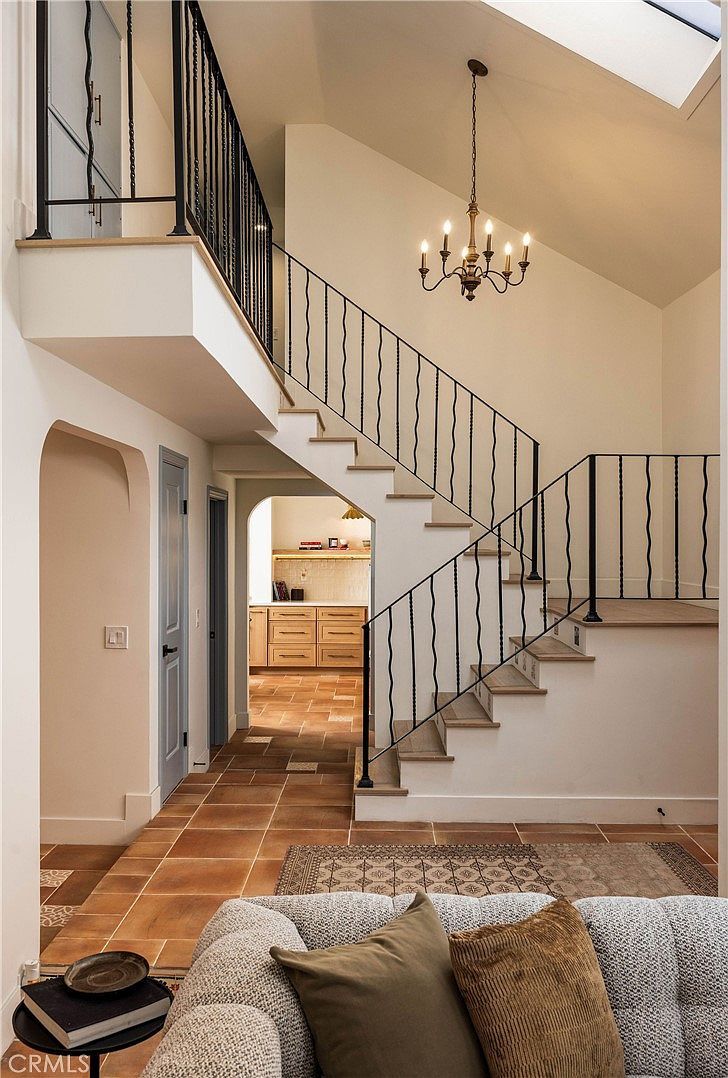 1096 Tulare Dr Costa Mesa, CA 92626 - Thumbnail 5