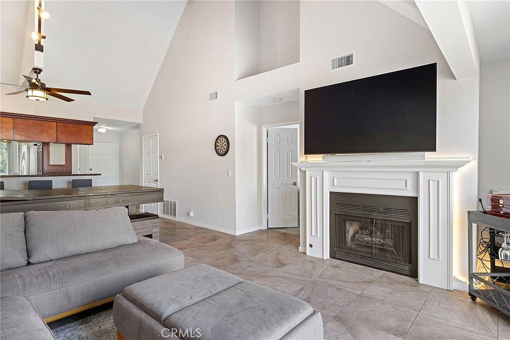 810 Baker St APT 210 Costa Mesa, CA 92626 - Thumbnail 5