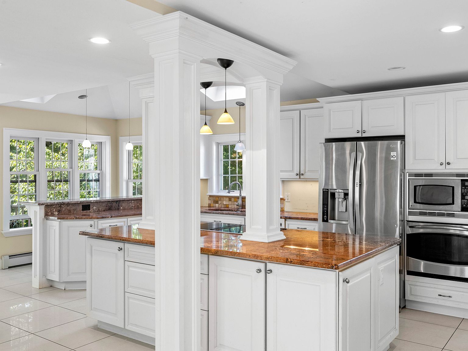 332 Lantern Hill Rd Mystic, CT 06355 - Thumbnail 5