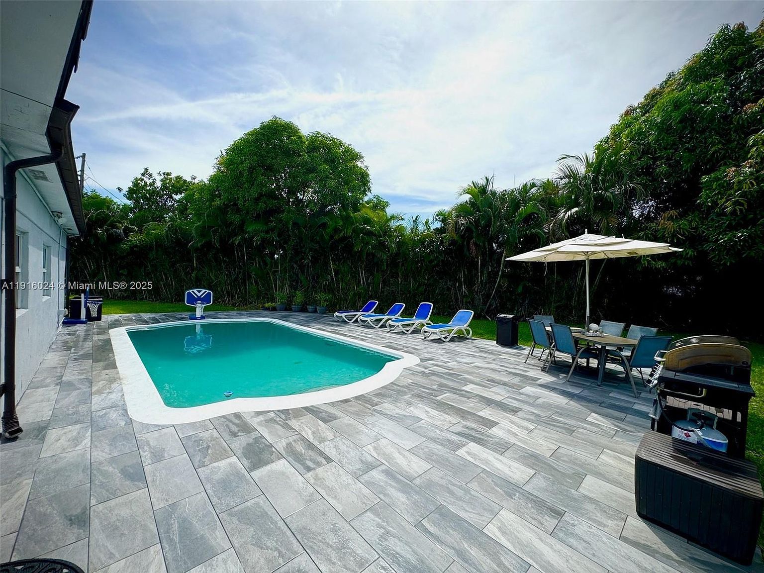 4297 NW 34th Ter Lauderdale Lakes, FL 33309 - Thumbnail 5