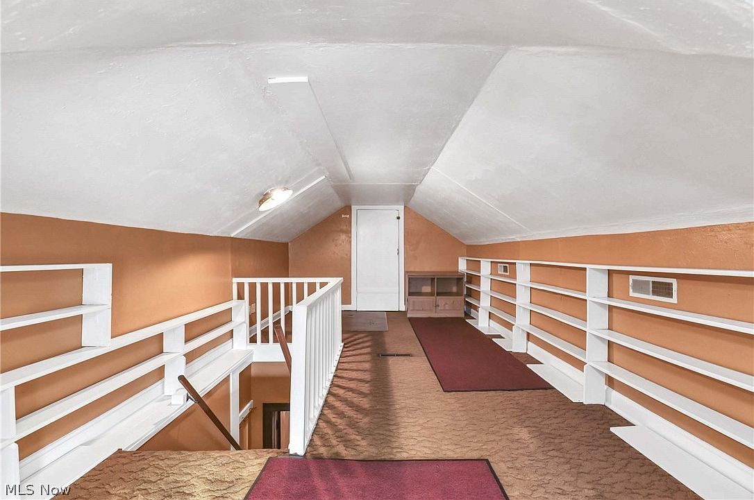 7510 Manhattan Ave Parma, OH 44129 - Thumbnail 5